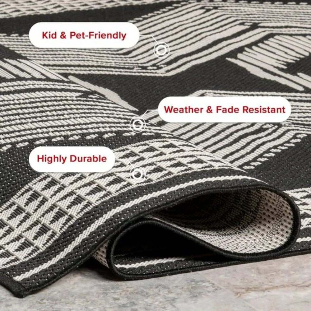New 4x6Inch Outdoor Tribal Geometric Rug, Stain & Weather Resistant, Black